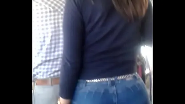 Fresh rich buttocks on the bus clips Tube