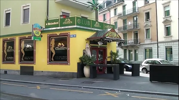 Tube de Quelques quartiers rouges de la Hohlstrasse à Zurich en Suisse clips frais