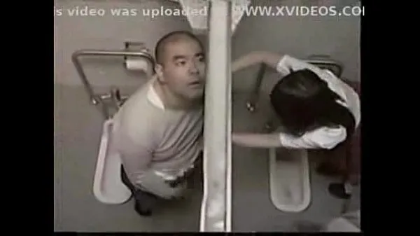 Ống Teacher fuck student in toilet clip mới