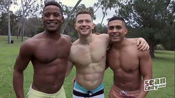 Nuevos Landon, Deacon, Asher Bareback) - Película gay - Sean Cody clips de tubo