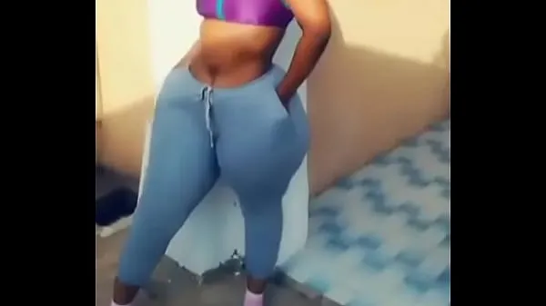 Tuoreet African girl big ass (wide hips leikkeet putki