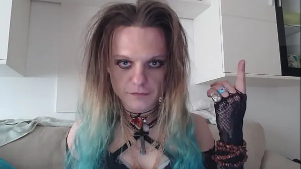 Ống Transitioning, cocoon fase. 6m HRT. docs with deadname cus I cant decide how i call myself! WHELP? Suggestions clip mới