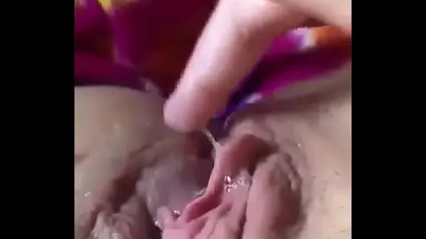 مقاطع Friend sends me video masturbating جديدة من أنبوب