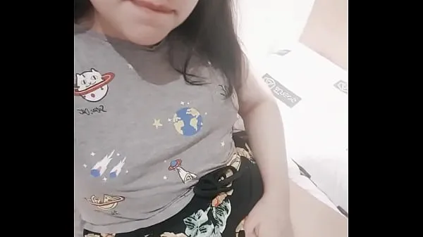 Fresh Cute petite girl records a video masturbating - Hana Lily clips Tube