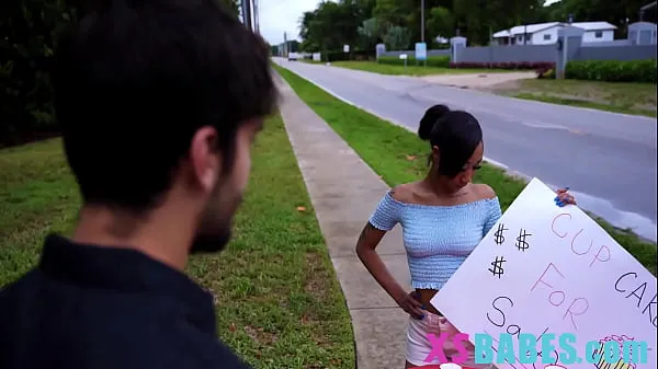 สด Small Tiny Teen Sells Her Cupcakes For Extra Money คลิป Tube