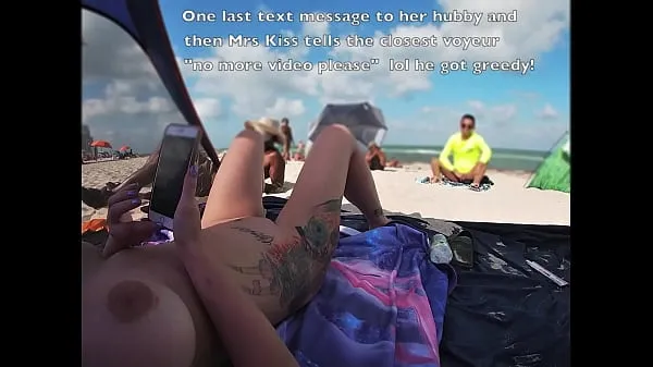 신선한 Exhibitionist Wife 511 - Mrs Kiss gives us her NUDE BEACH POV view of a VOYEUR JERKING OFF in front of her and several other men watching 클립 튜브