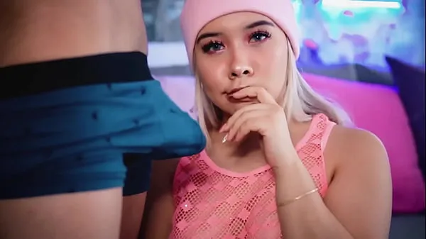 Čerstvé klipy (Colombian webcamer slut wants her boyfriend's cock and loves to show off in her public show) Tube