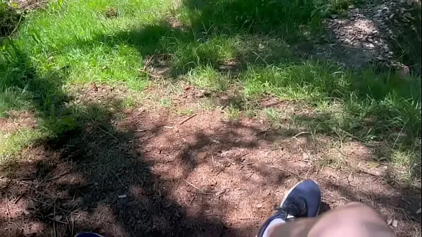 Yeni Public cumshot on park bench outdoors klip Tube