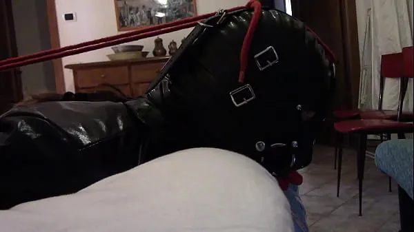 Ferske Laura on Heels step sister 2022 in a long bondage blowjob and deepthroat action taking a cock on her tiny mouth klipp Tube