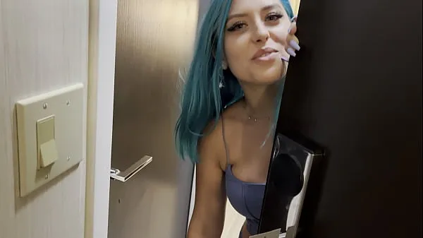 Fresh Casting Curvy: Blue Hair Thick Porn Star BEGS to Fuck Delivery Guy clips Tube