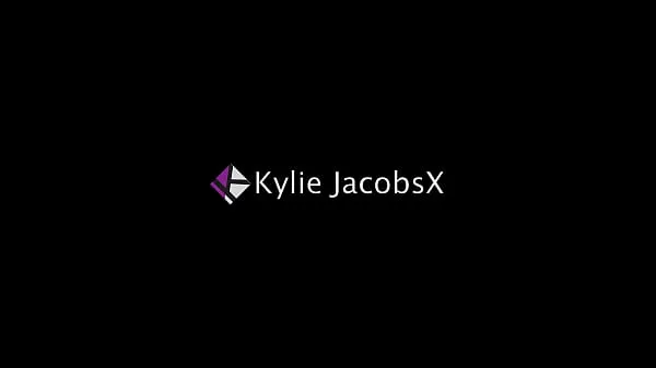Ferske Caught Looking Up My Satin Skirt - Kylie Jacobs klipp Tube