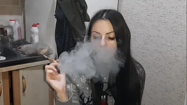 Fresh Smoking girl watching my lesbian sex clips Tube