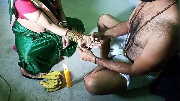 Sveži Hypocrite Tantrik baba fucks his devotee after worship! Hindi dirty talk posnetki Tube