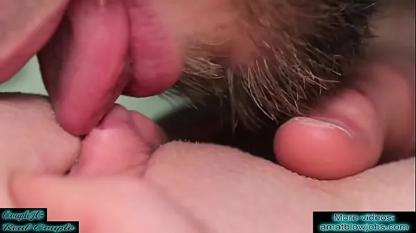 Friss PUSSY LICKING. Close up clit licking, pussy fingering and real female orgasm. Loud moaning orgasm klipcső