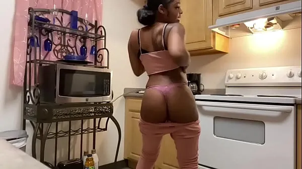 Fresh Black History girl shows How to Squirt a Fat Pussy clips Tube