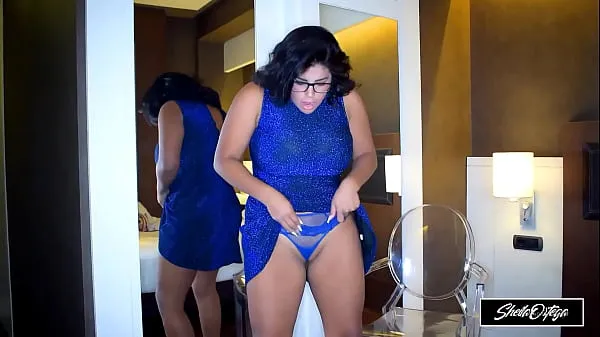 Nuevos Sexo duro casero Sheila Ortega latina curvy con chico amateur musculado con polla grande clips de tubo