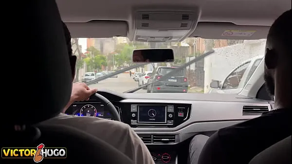 Nuevos tetona gimnasio pelirroja entrar en amigos coche clips de tubo