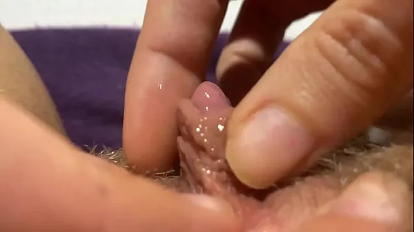 Färska huge clit jerking orgasm extreme closeup klipp Tube
