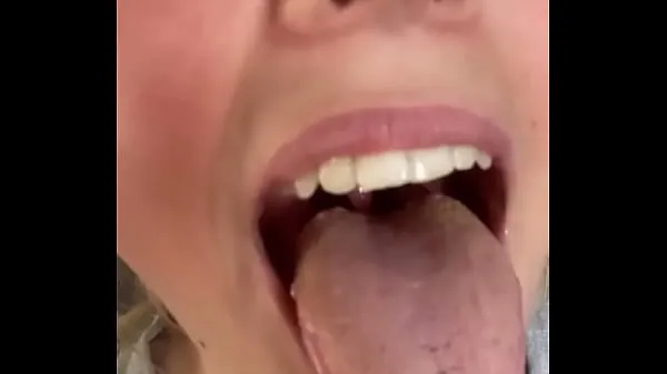 Fresh Long tongue blowjob machine whore clips Tube